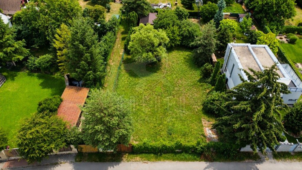 Pozemek pro bydlení, 990 m²