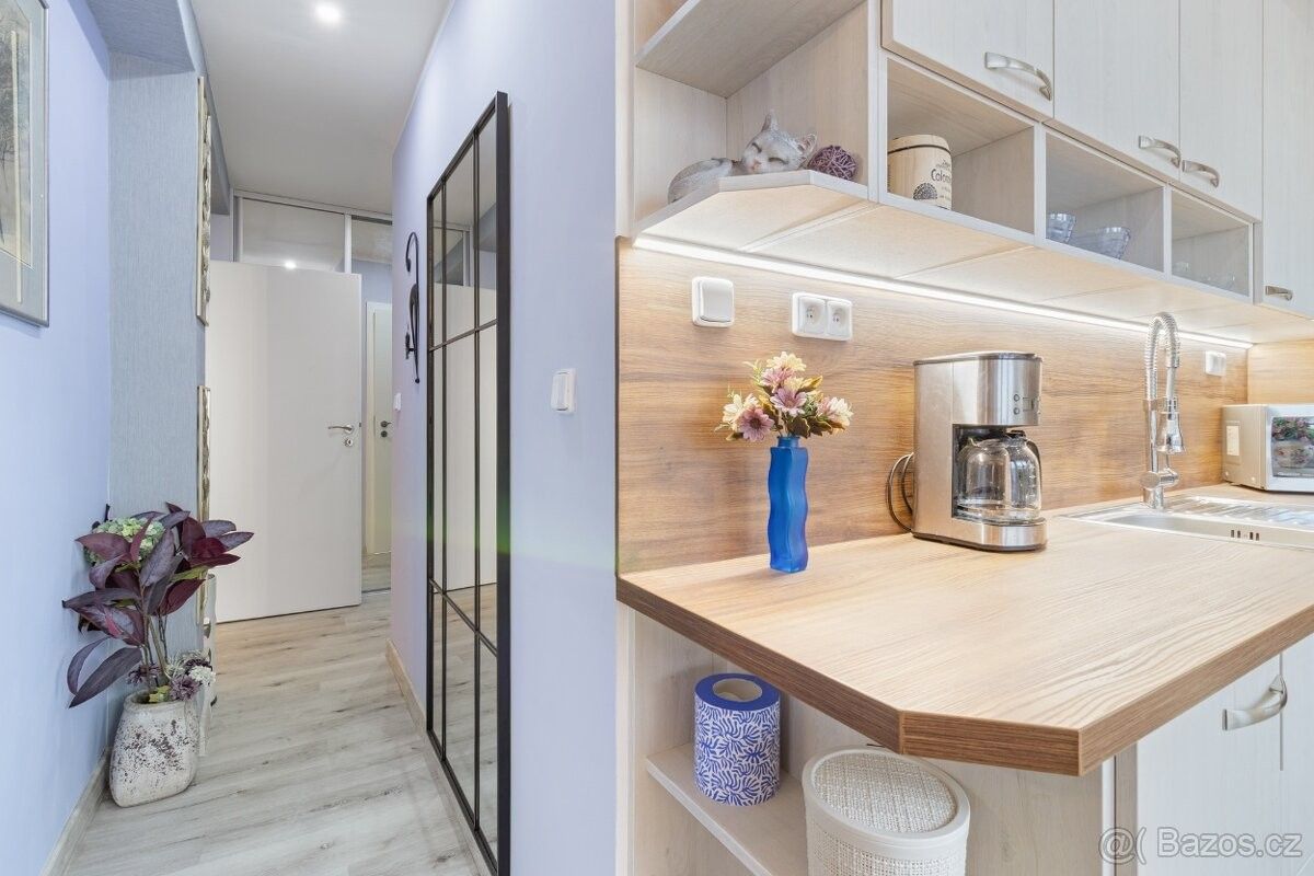 Prodej byt - Pardubice, 530 02