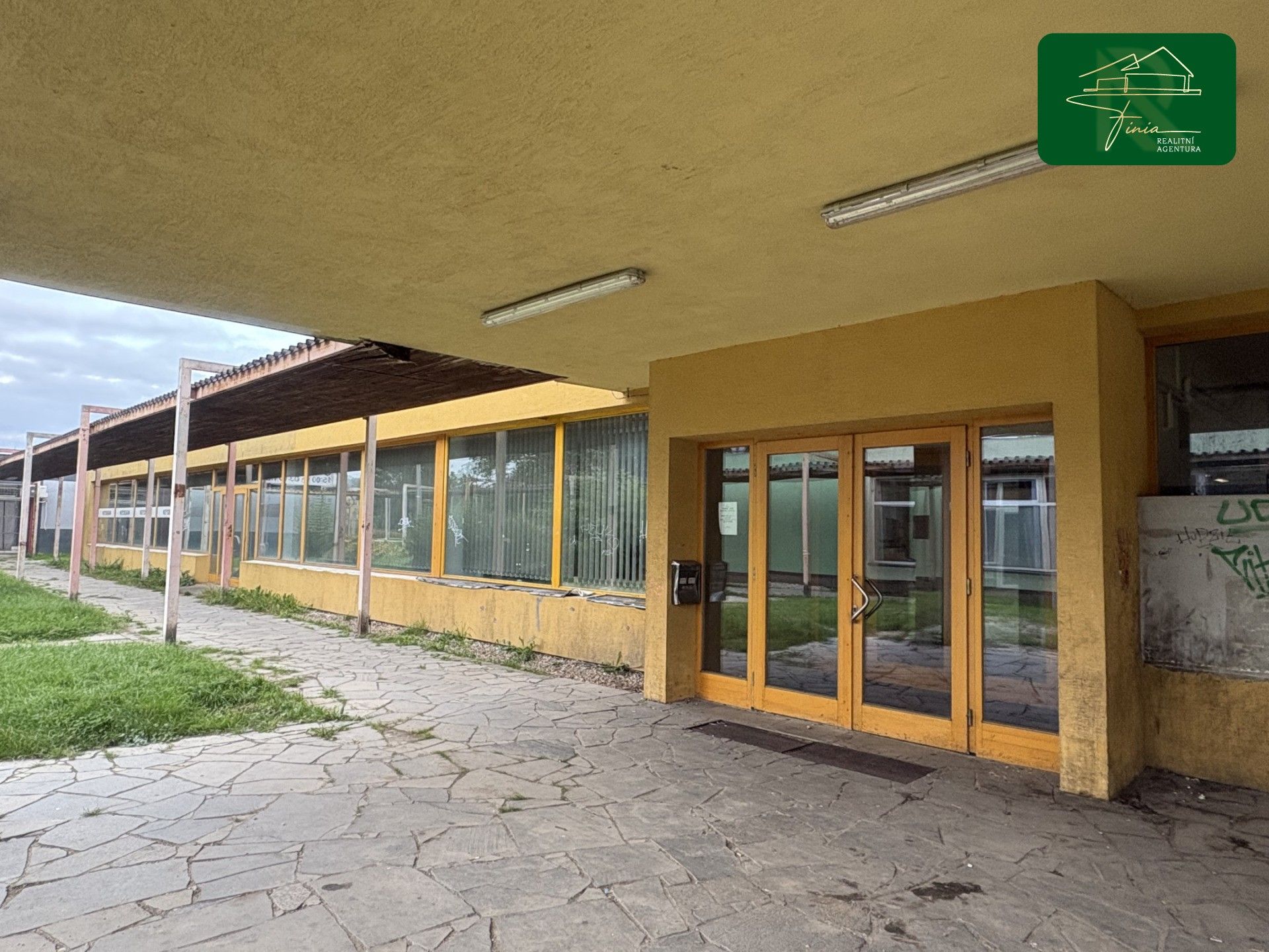 Kanceláře, Jižní  , Česká Lípa, 1 722 m² - 2