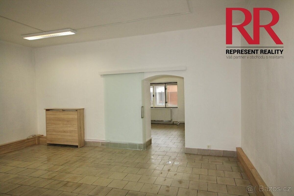 Pronájem obchodní prostory - Dobřany, 334 41