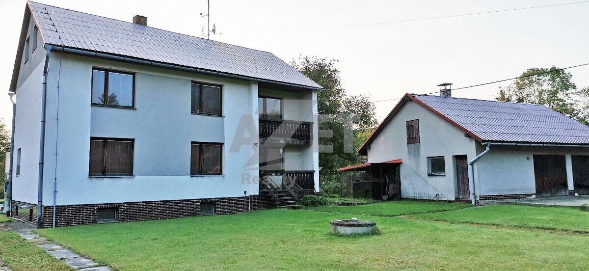 Rodinné domy, Ženklava, 360 m²
