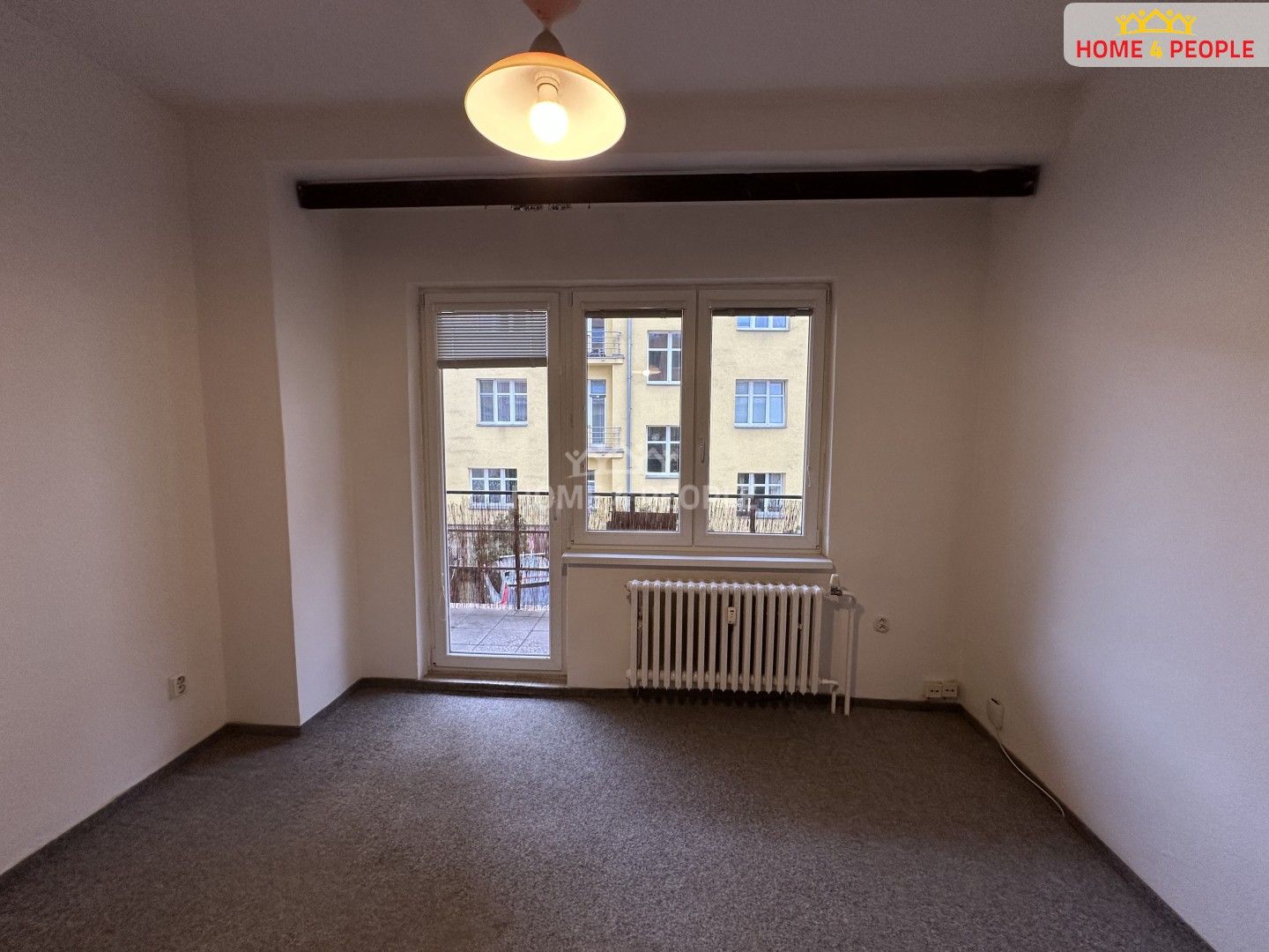 Pronájem byt 1+1 - Přístavní, Praha, 37 m²