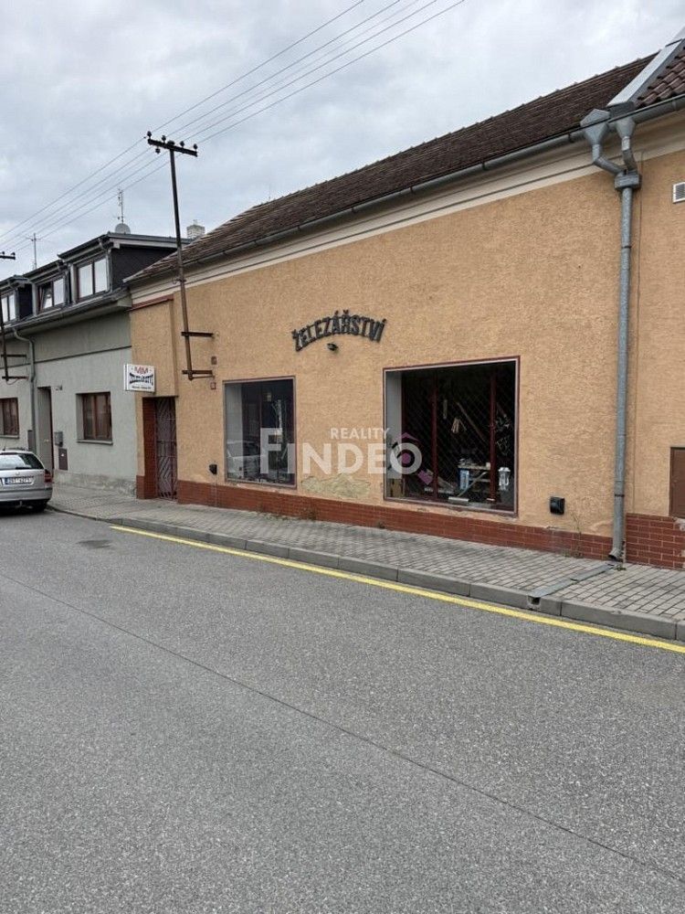 Pronájem obchodní prostory - Beroun - Beroun-Závodí, Středočeský kraj, 137 m² - 5