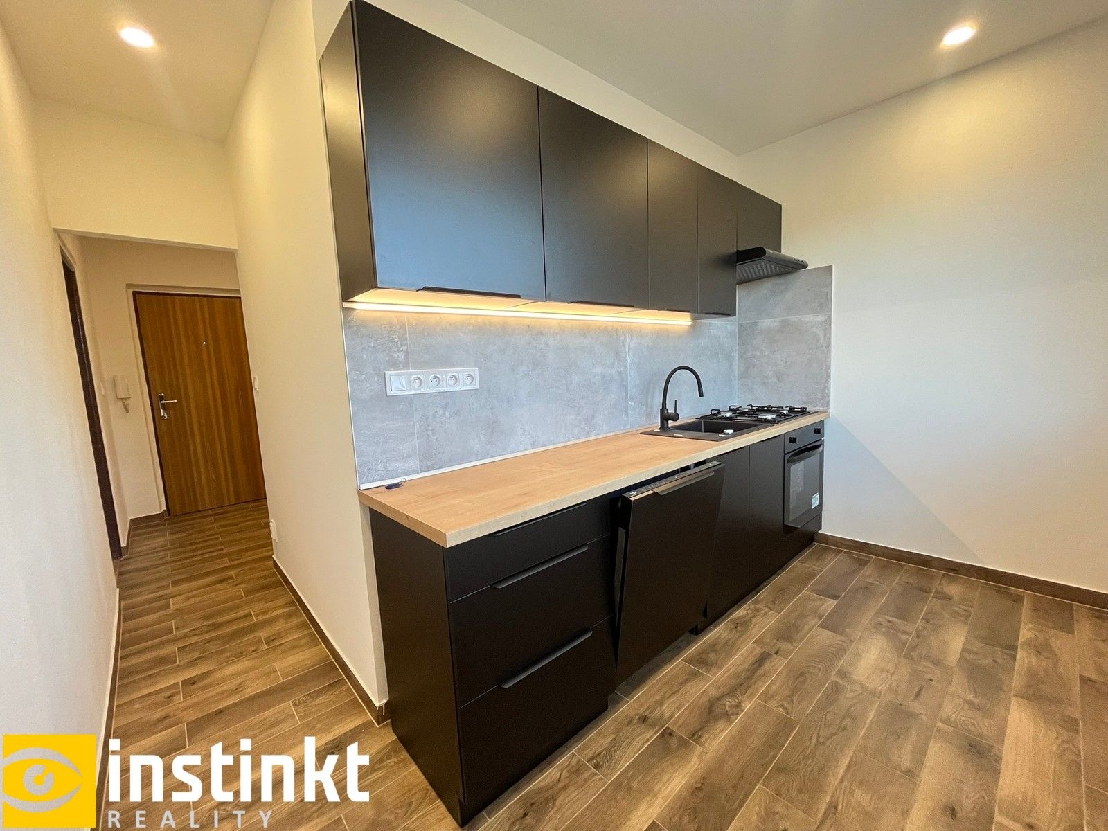 Byt 1+1 · 36 m² · Žižkova, Chodov - 3