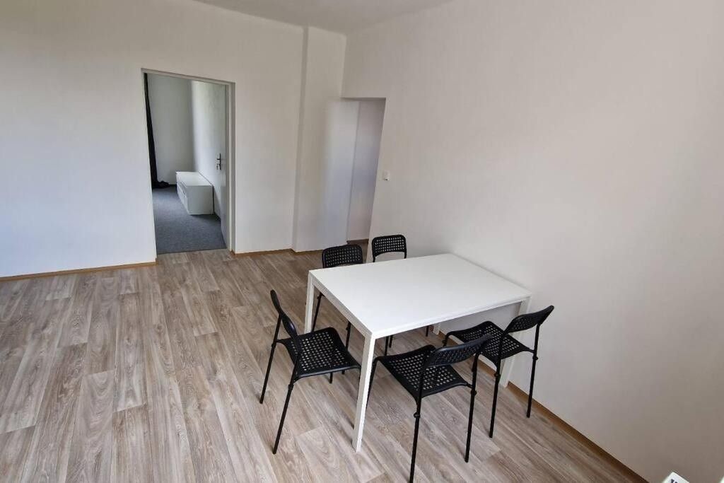 Pronájem rodinný dům - Kostice u Břeclavě, 691 52