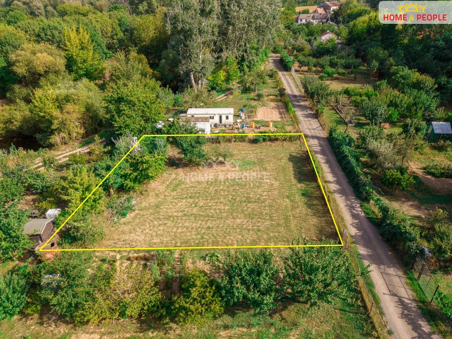 Zahrady, Medlov, 712 m² - 1