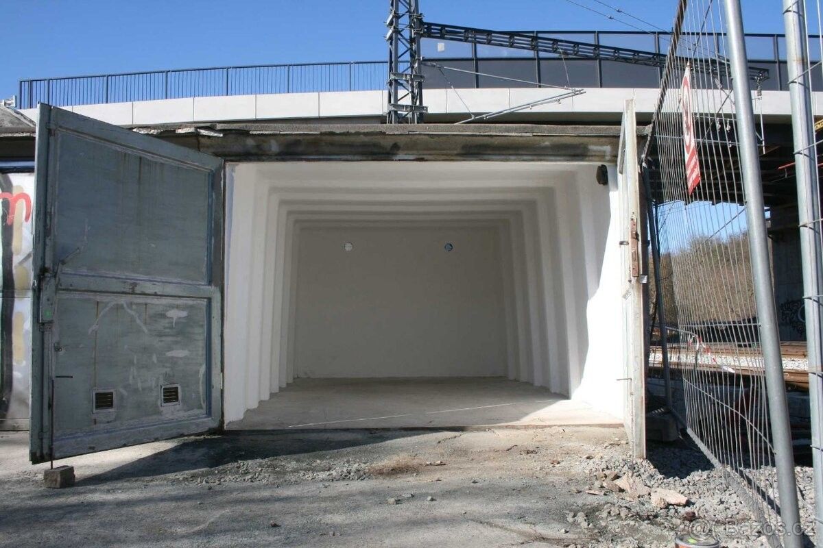 Pronájem garáž - Brno, 612 00