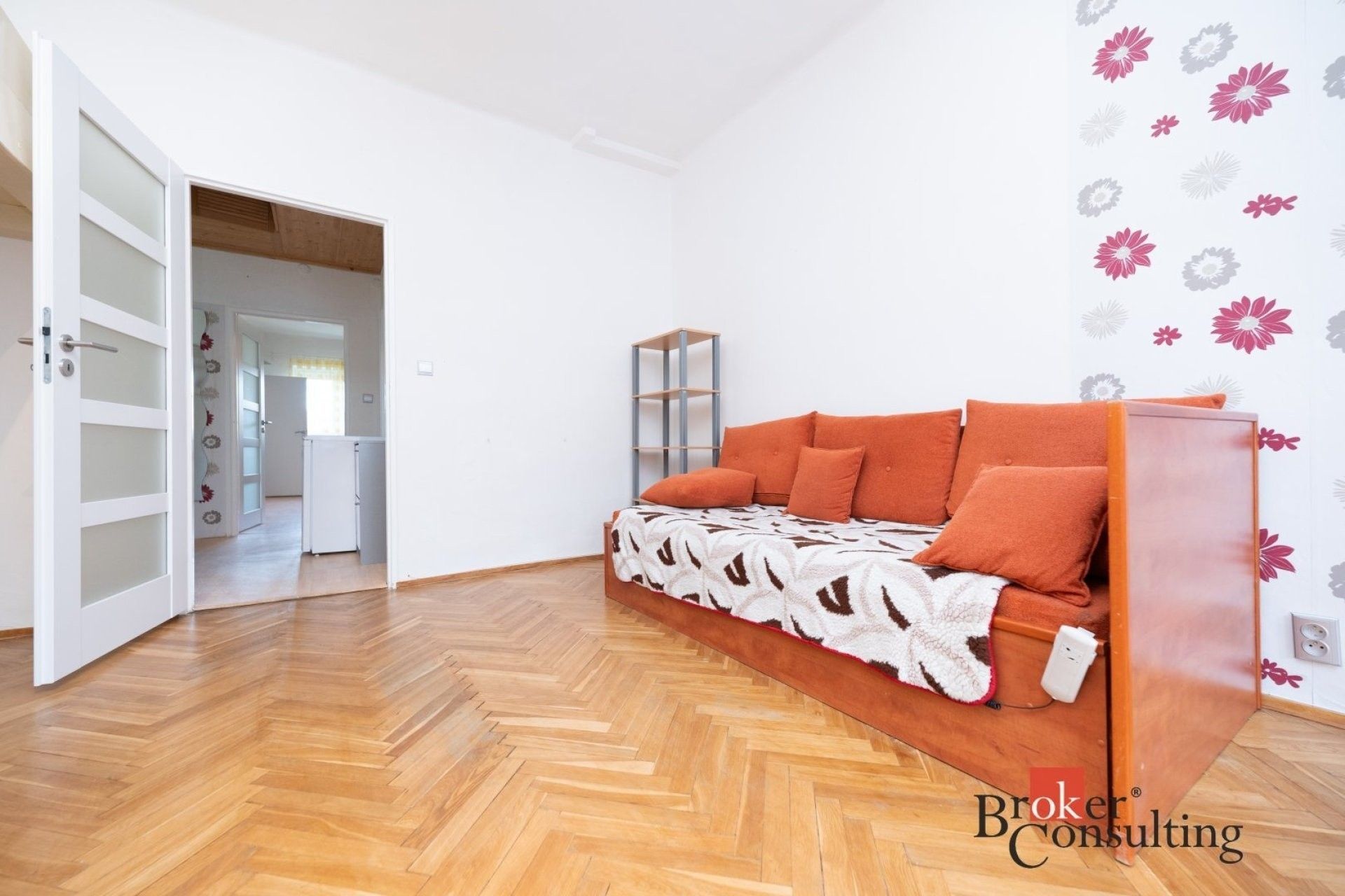 1+1, Moravská, Praha, 52 m² - 1