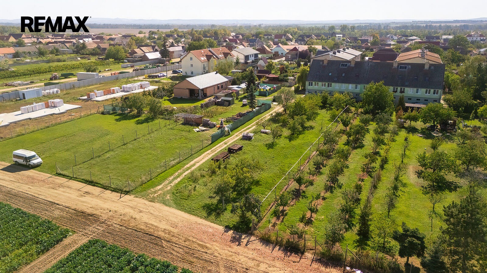 Prodej pozemek pro bydlení - Hrádek, okres Znojmo - 5