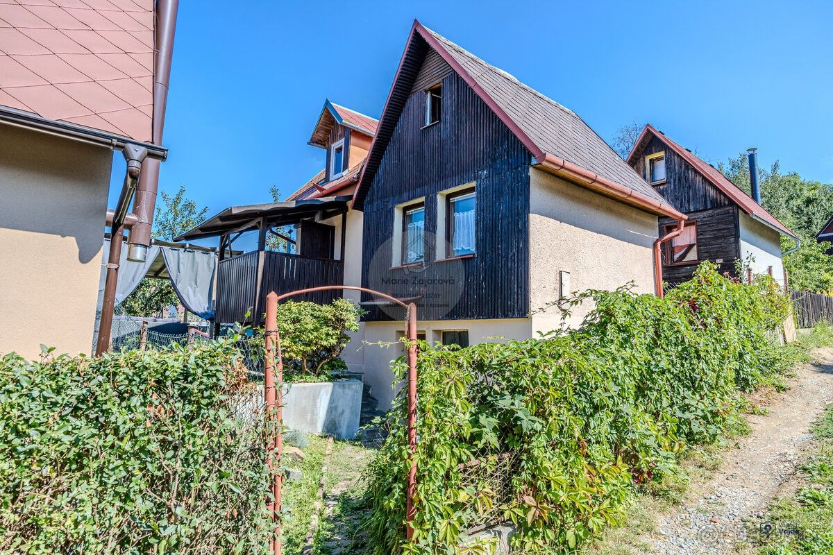 Chaty, Hlučín, 748 01