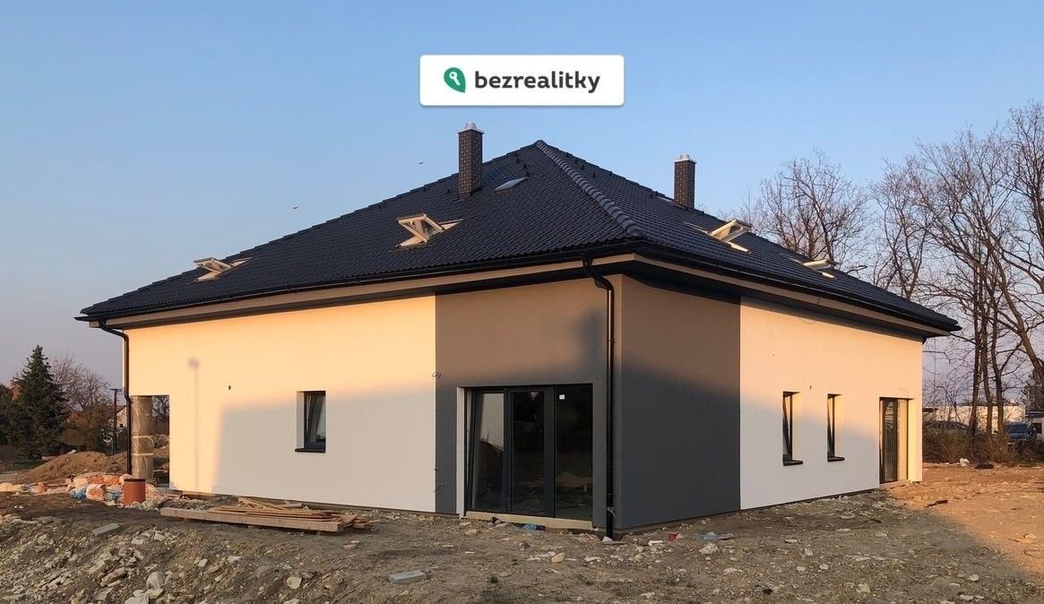 Prodej rodinný dům - Na Chmelnici 1290, Buštěhrad, 106 m²