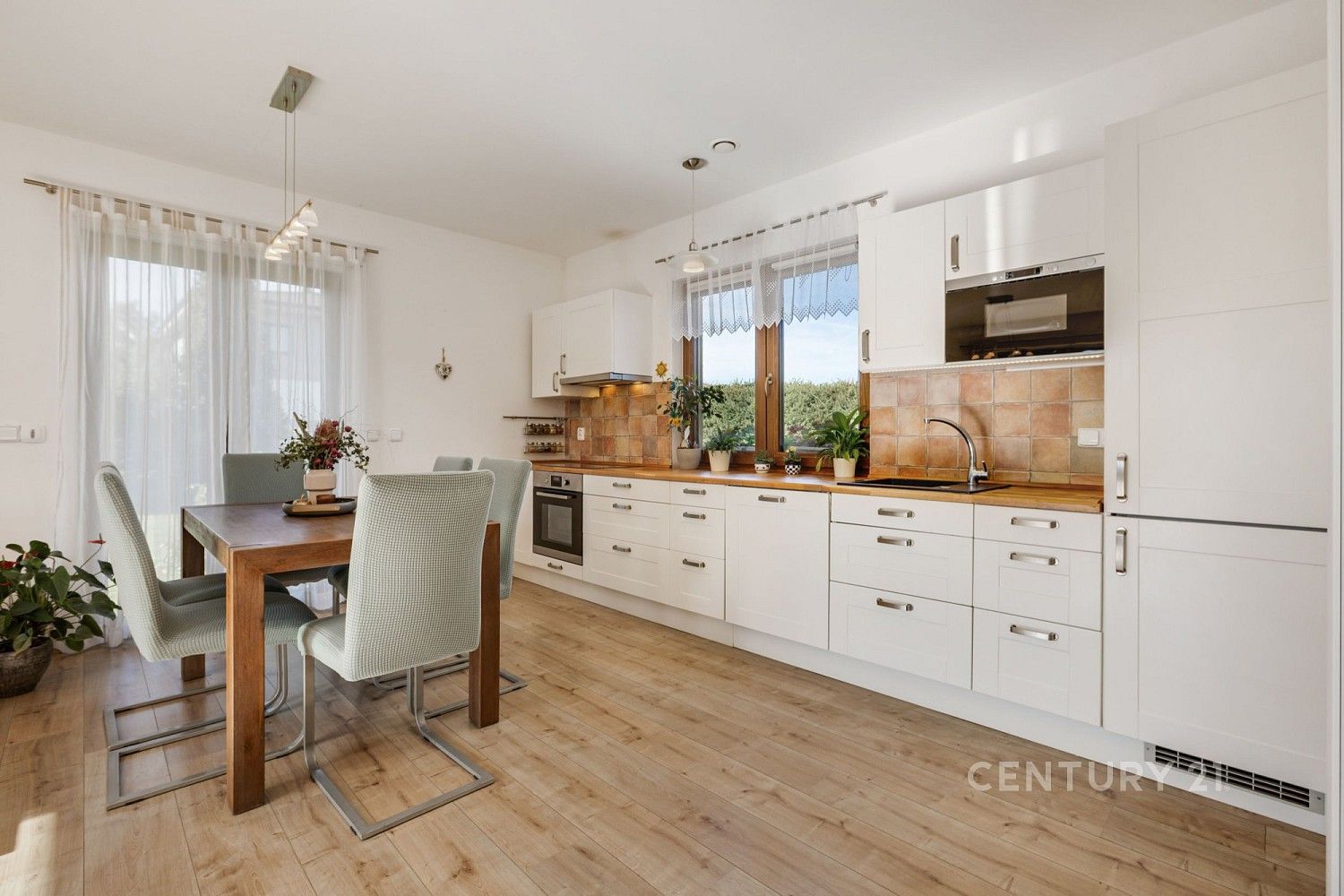 Prodej rodinný dům - Na Výsluní, Svojetice, okres Praha-východ, 67 m² - 5