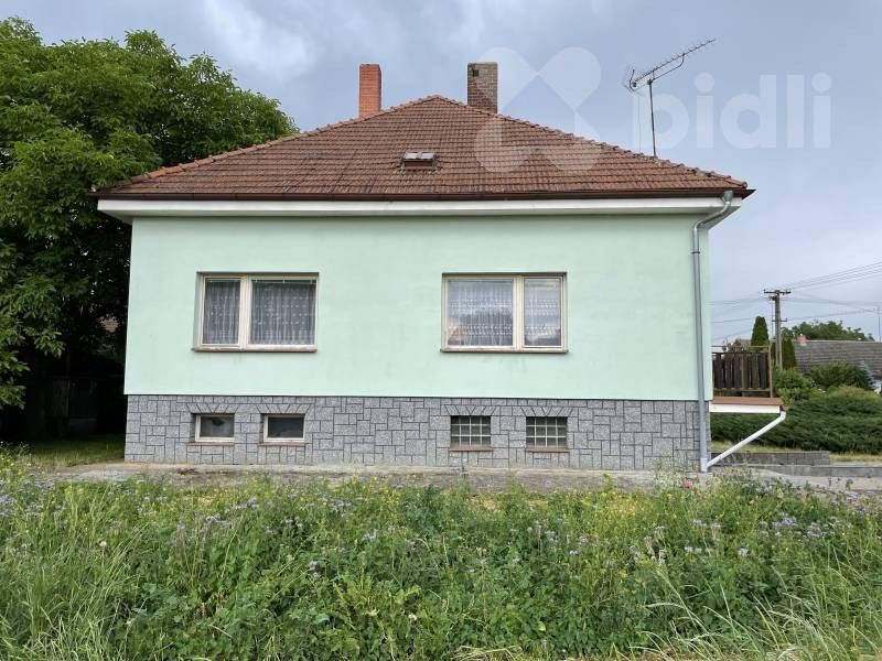 Prodej rodinný dům - Kněžice, 263 m²