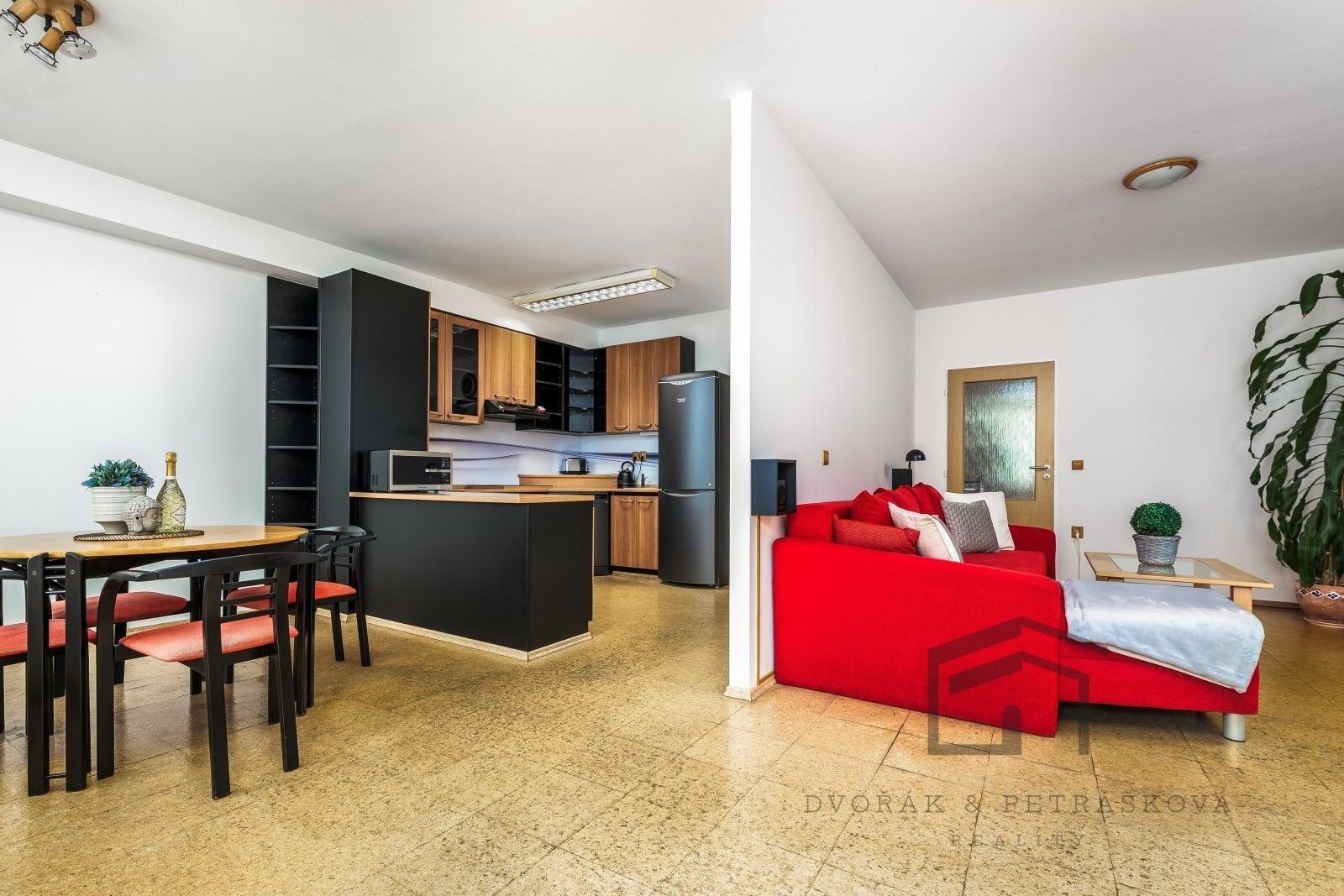 3+kk, náměstí Plukovníka Vlčka 694, Praha Černý Most, 86 m² - 2