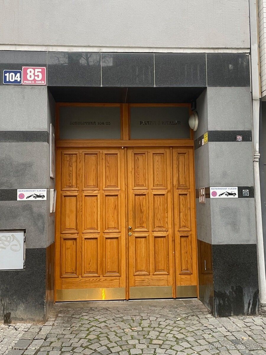 Pronájem garáž - Praha, 186 00