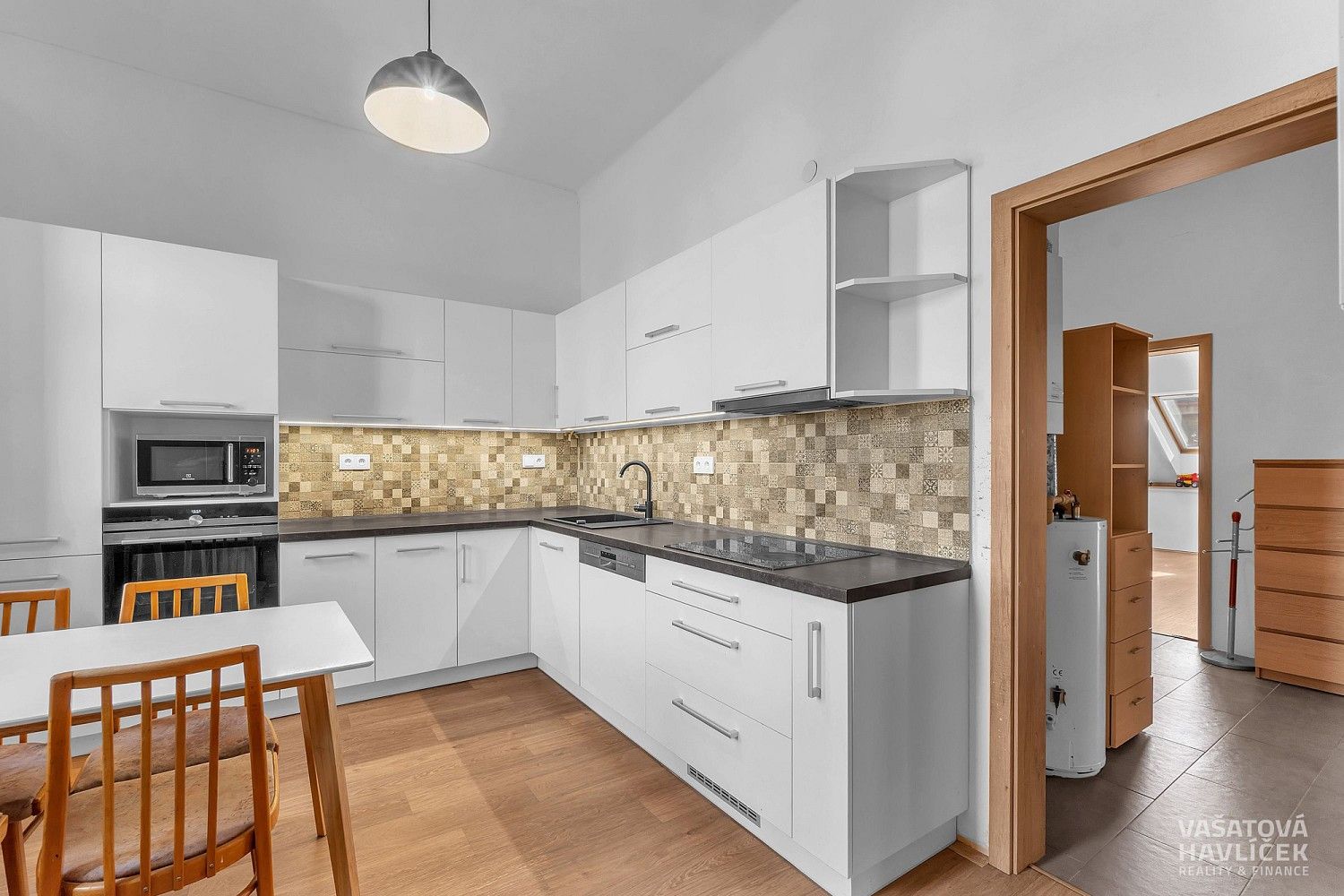 Byt 3+1 · 80 m² · Škroupova, Hradec Králové - 4