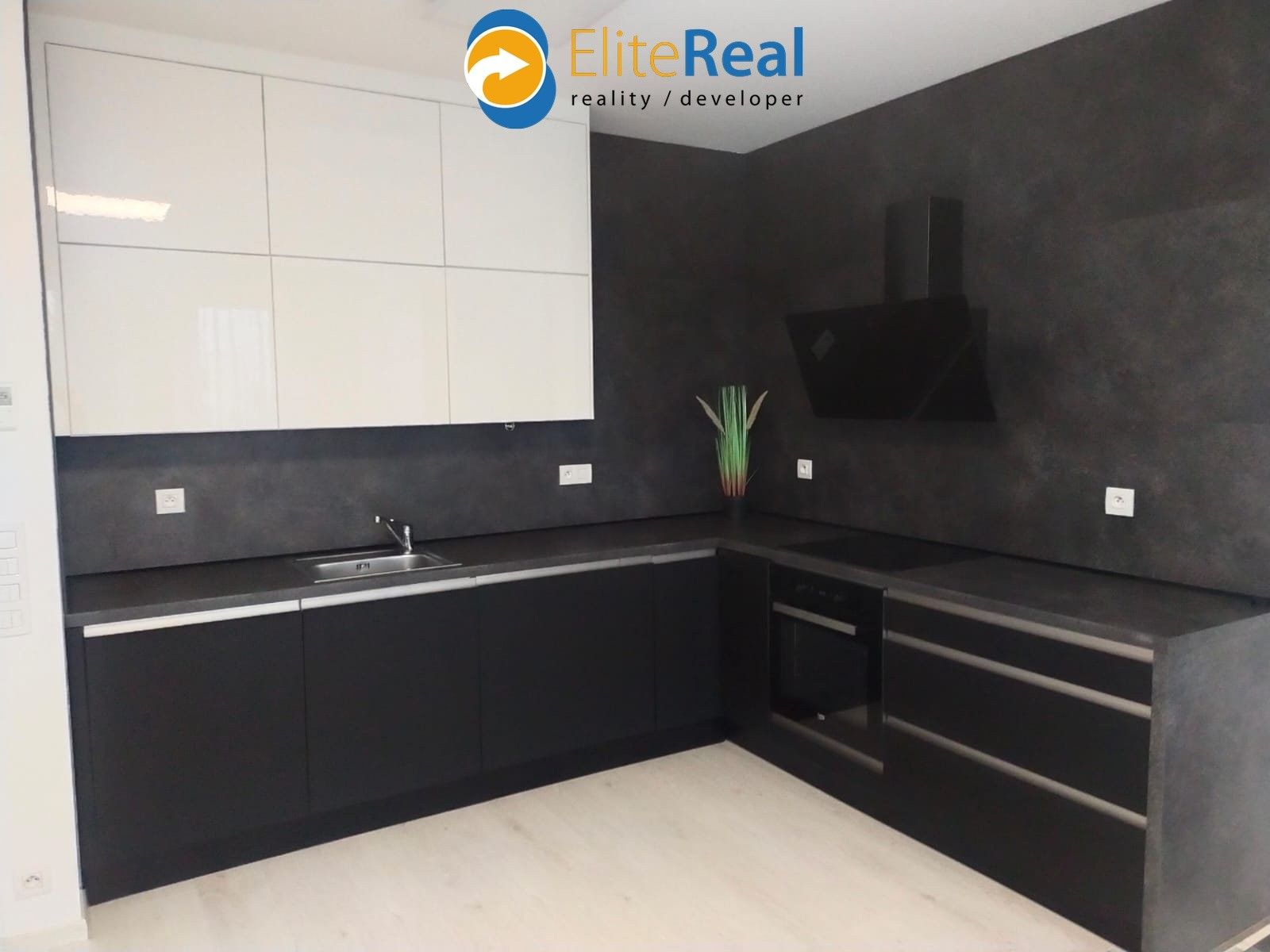 Prodej byt 1+kk - Hněvotínská, Olomouc, 45 m²