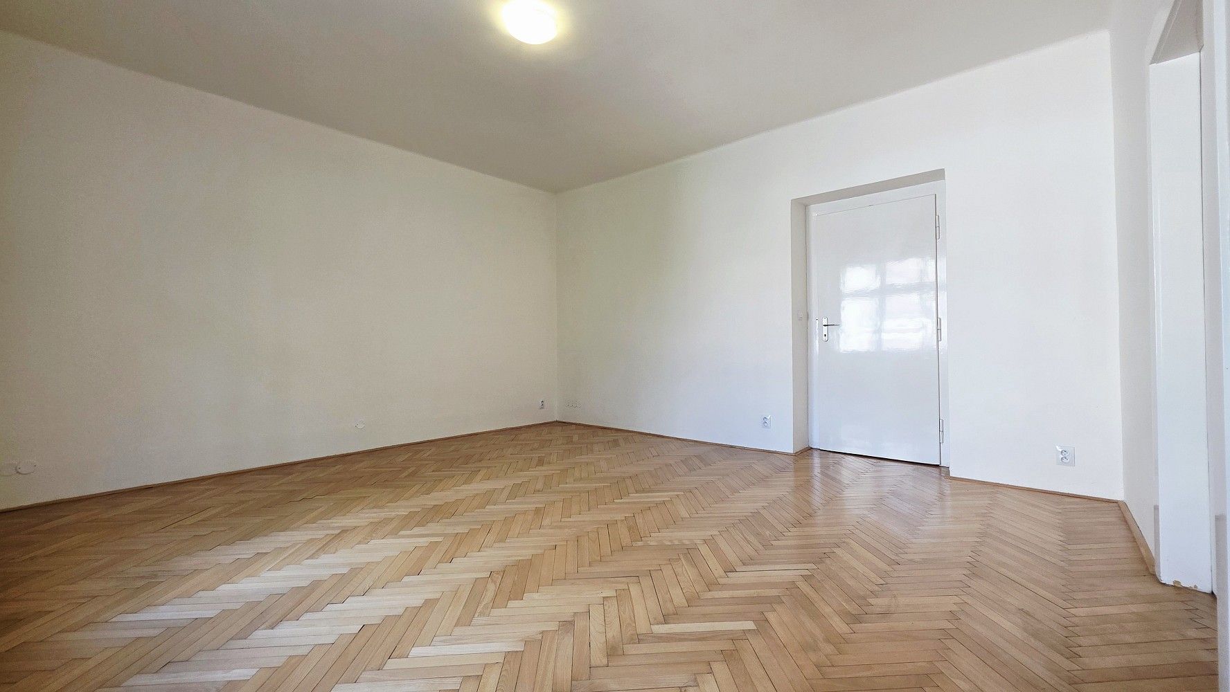 Pronájem byt 3+1 - Plzeň - Jižní Předměstí, okres Plzeň-město, Plzeňský kraj, 80 m² - 5
