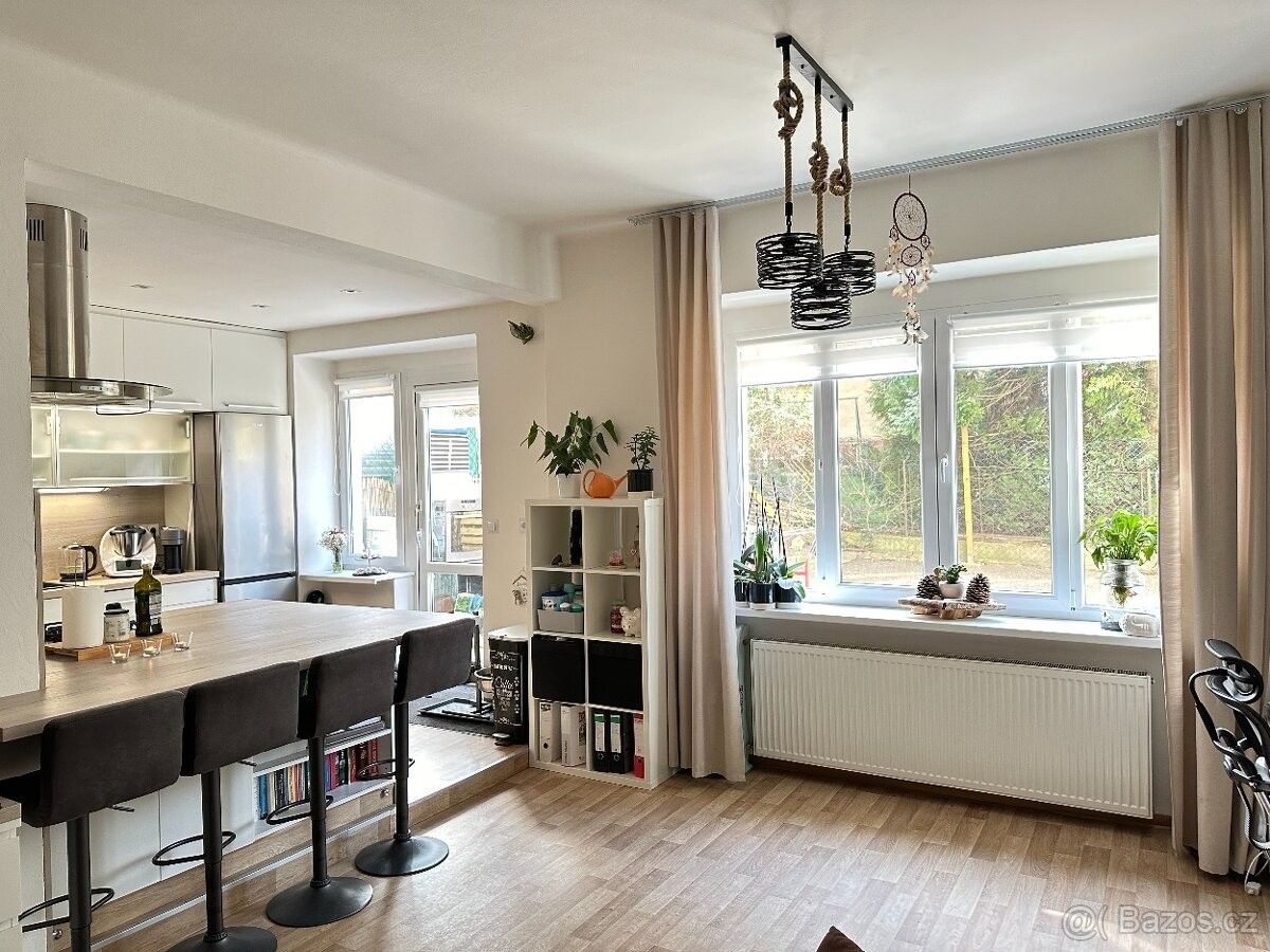 Prodej byt 2+kk - Praha, 169 00, 55 m²
