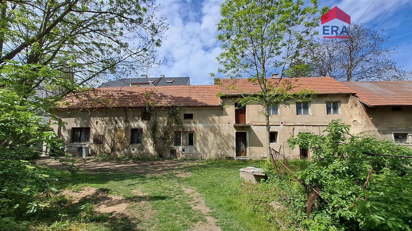 Prodej dům - Doksanská, Brozany nad Ohří, 329 m²