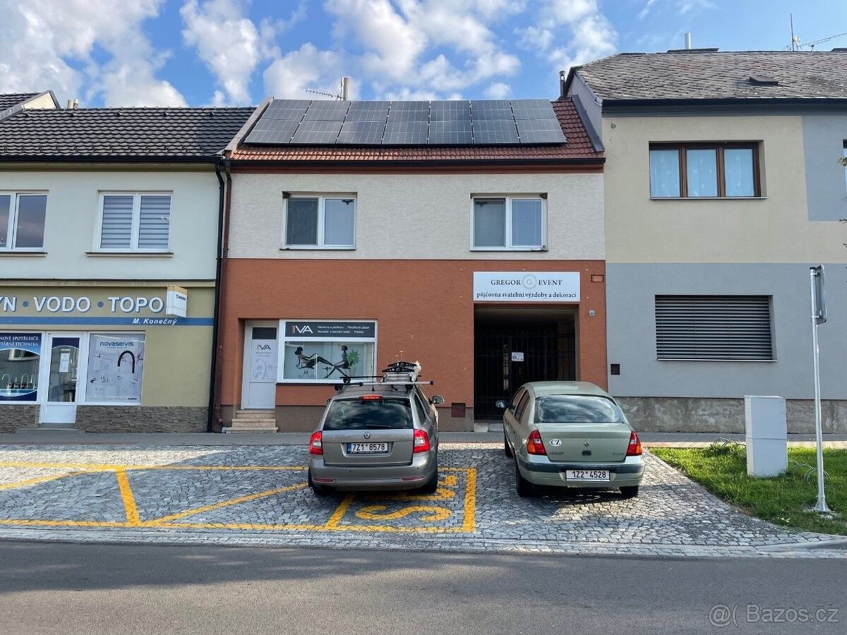 Pronájem obchodní prostory - Hluk, 687 25