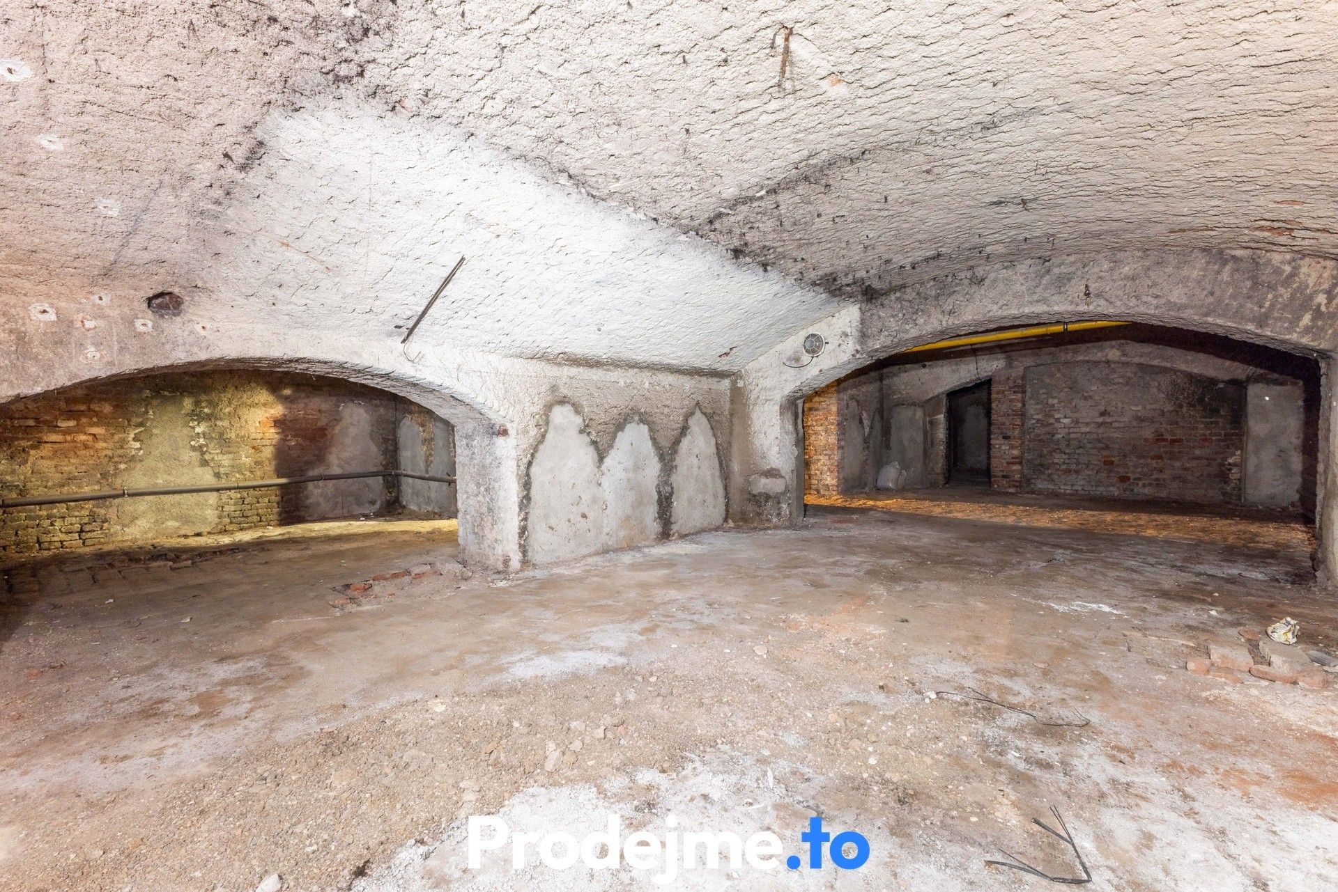 Sklad · 226 m² · Preslova, Praha - 4