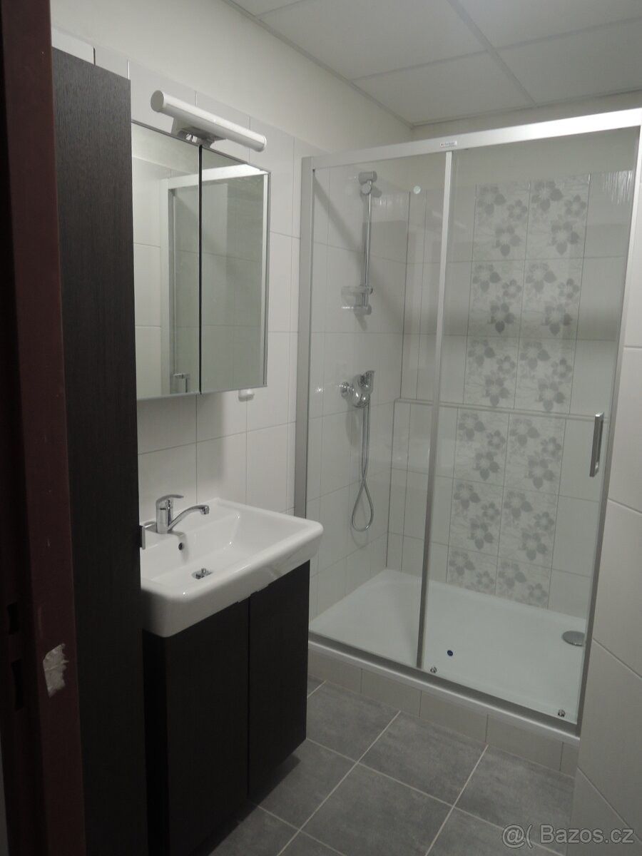 Pronájem byt - Hrádek nad Nisou, 463 34