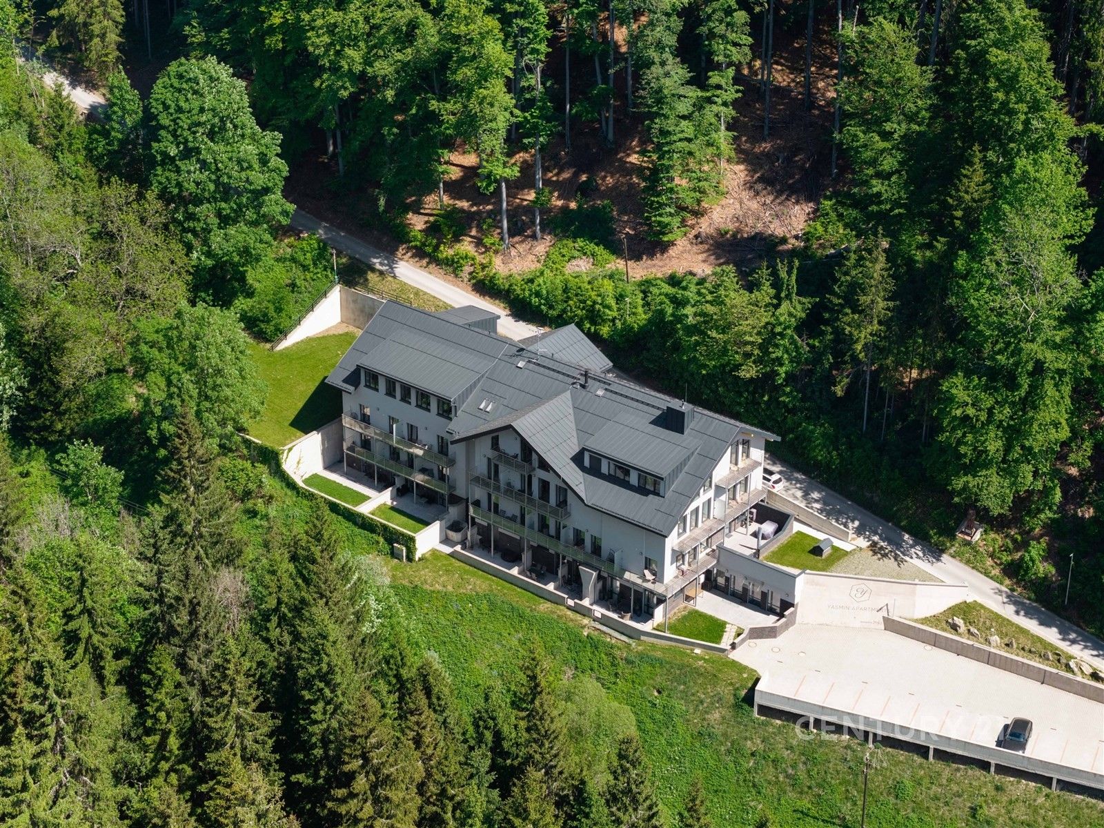 Prodej komerční - Vítkovice, 65 m² - 1