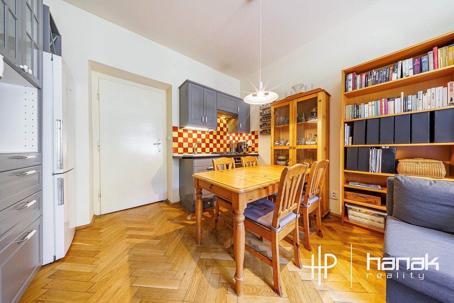 Byt 2+kk · 42 m² · Praha - Podolí, okres Praha 4, Hlavní město Praha - 3