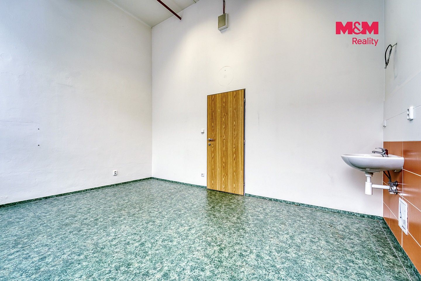 Kancelář · 18 m² · Plzeň - Doubravka, okres Plzeň-město, Plzeňský kraj - 4