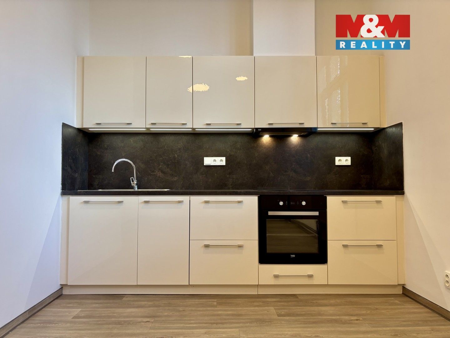 2+kk, Ruská, Ostrava, 60 m² - 1