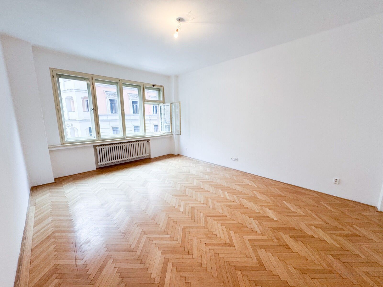 1+1, Sokolská , Praha Nové Město, 56 m² - 2
