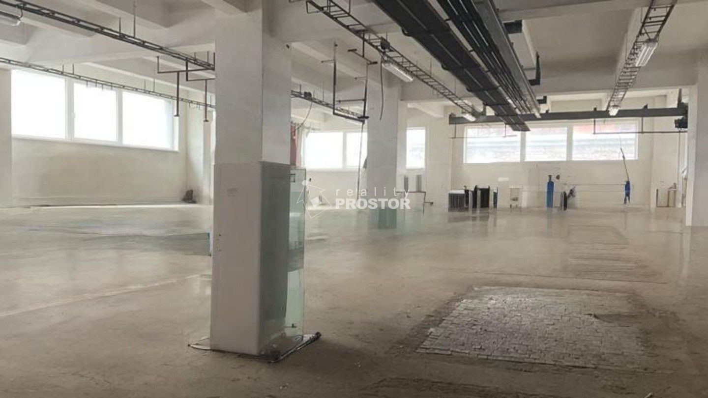 Sklad · 7 000 m² · Králův Dvůr - 4
