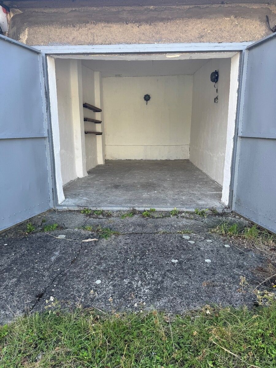 Pronájem garáž - Havířov, 736 01