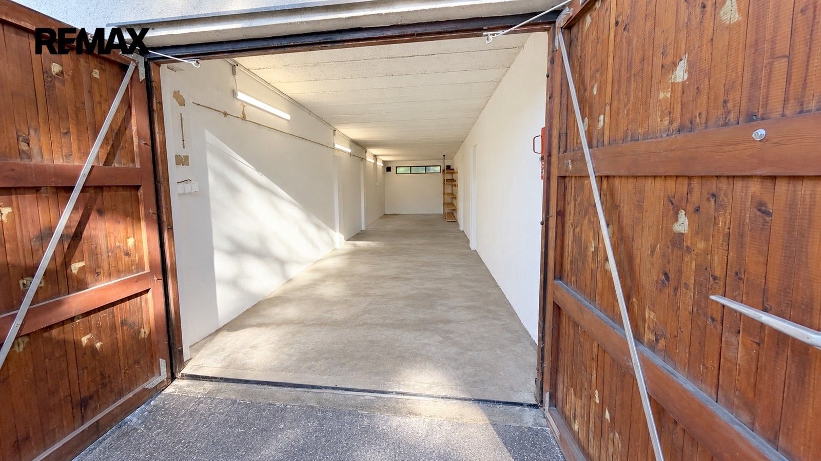 Pronájem garáž - Praha, 29 m² - 5