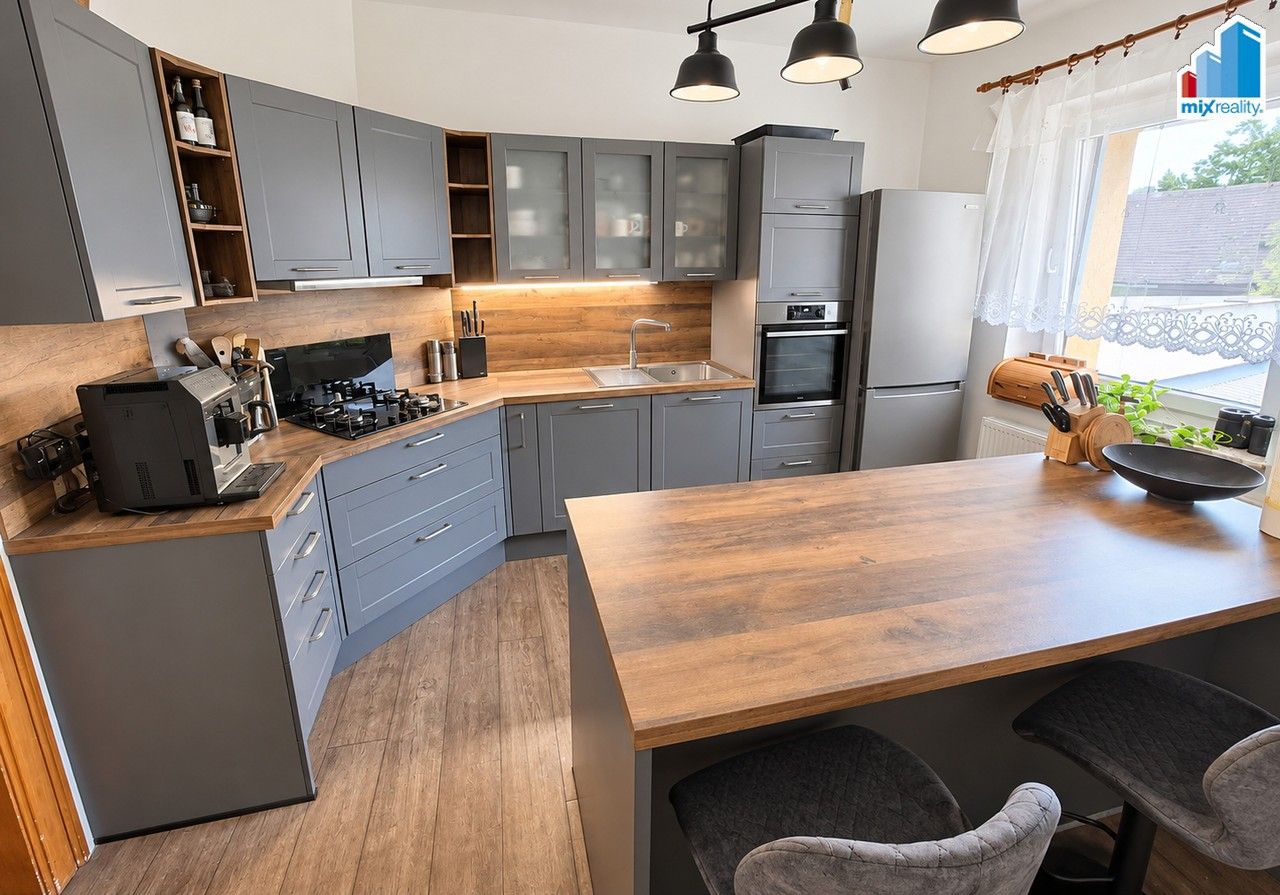 Rodinný dům · 160 m² · Plzeňská, Radnice - 4