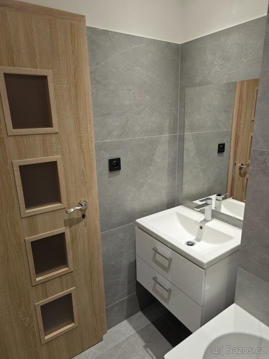 Pronájem byt - Plzeň, 301 00