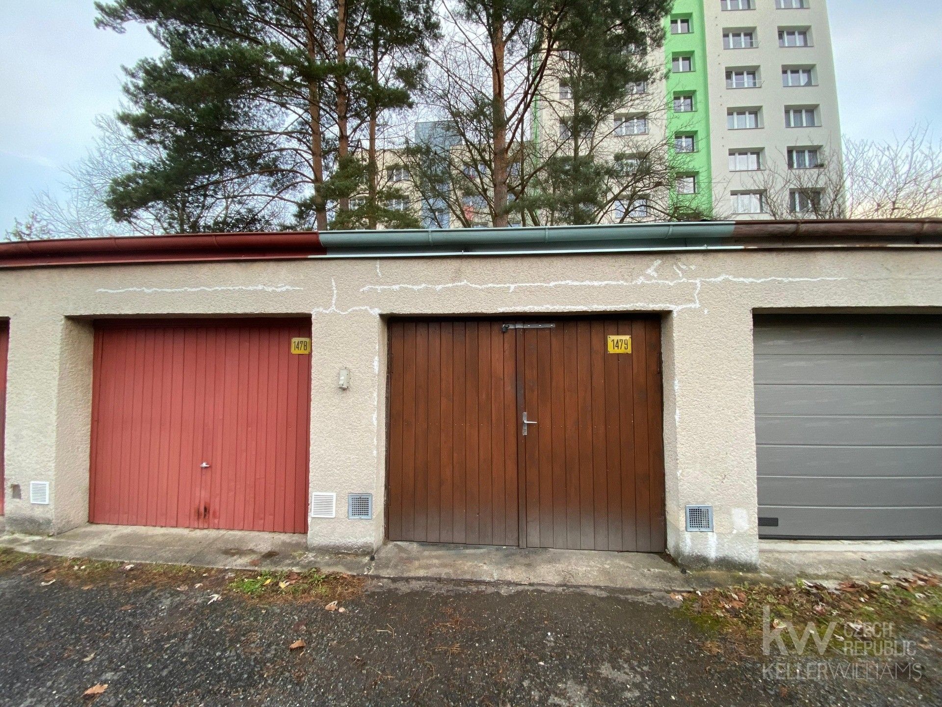 Garáže, Tábor, 18 m²