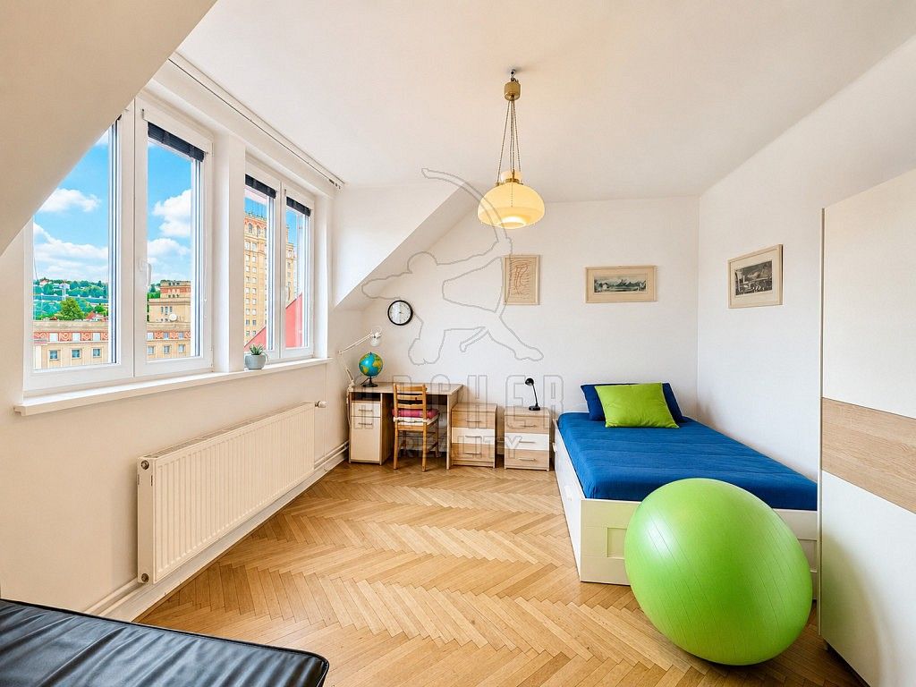 Byt 4+1, 103 m²