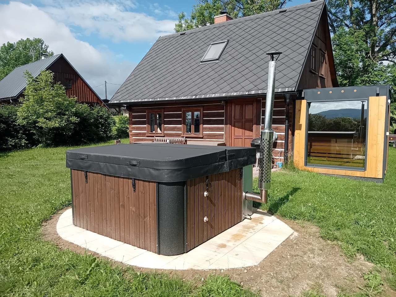 Chaty, Velké Petrovice, Královéhradecký kraj