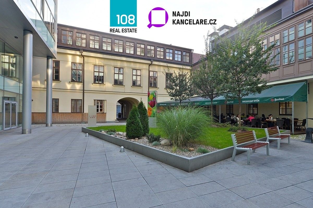 Pronájem kancelář - Politických vězňů, Praha, 322 m²