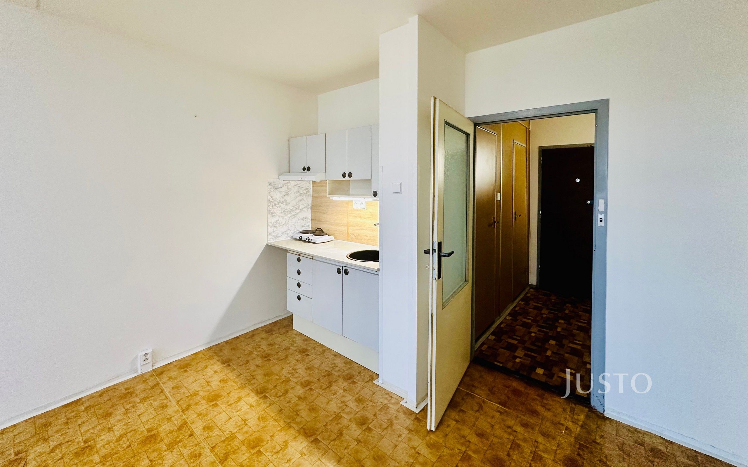 Byt 1+kk · 29 m² · Jordana Jovkova 3262, Praha Modřany - 3