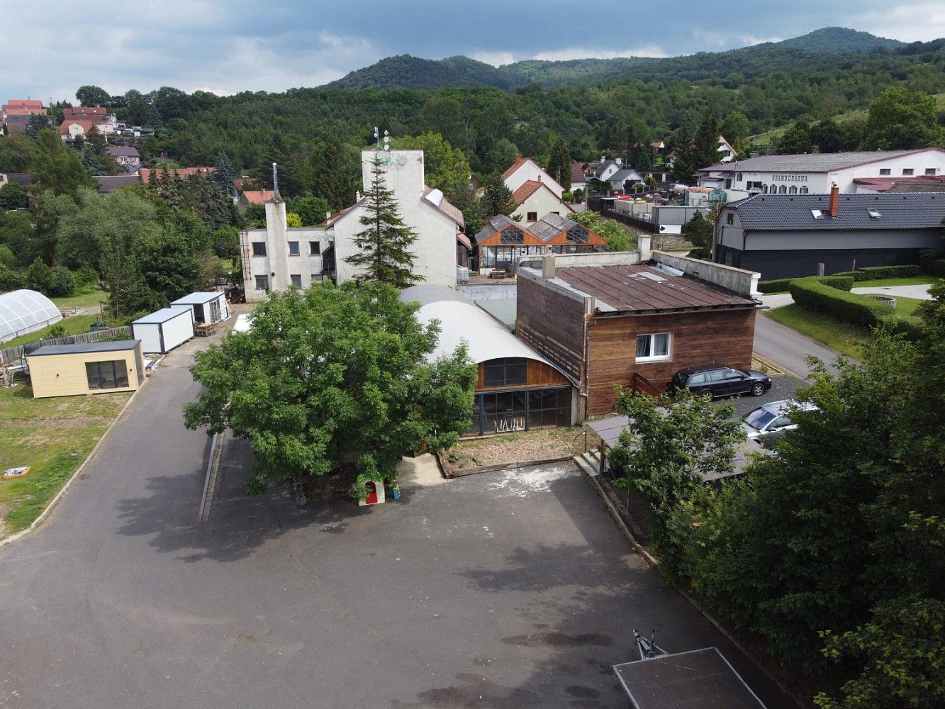 Výrobní prostory · 1 600 m² · Bžany - Bukovice, okres Teplice, Ústecký kraj - 3