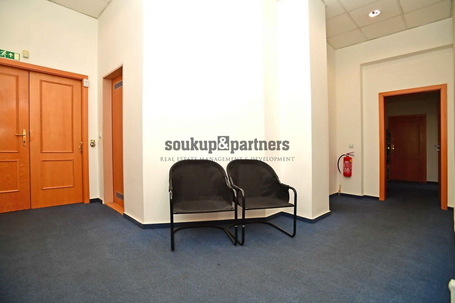 Pronájem kancelář - Pobřežní, Praha Karlín, 26 m² - 5