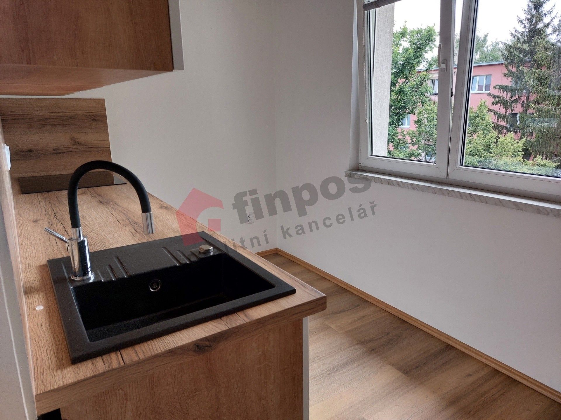 Pronájem byt 2+1 - Dělnická 554, Olomouc, 52 m²