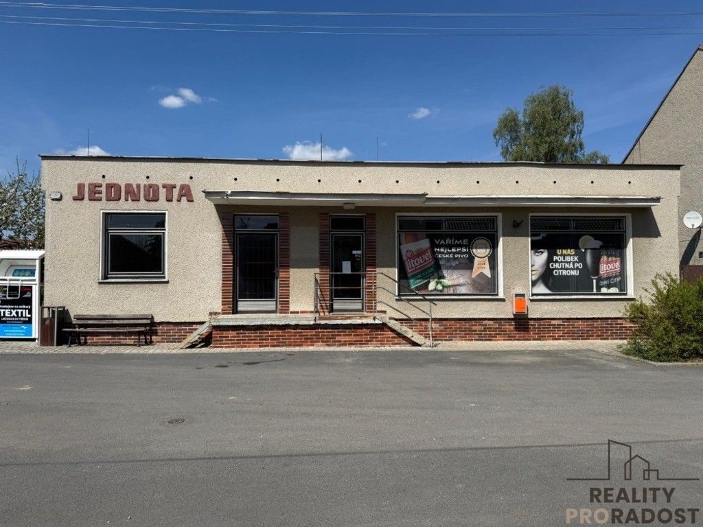 Rodinné domy, Dubčany, 206 m² - 1