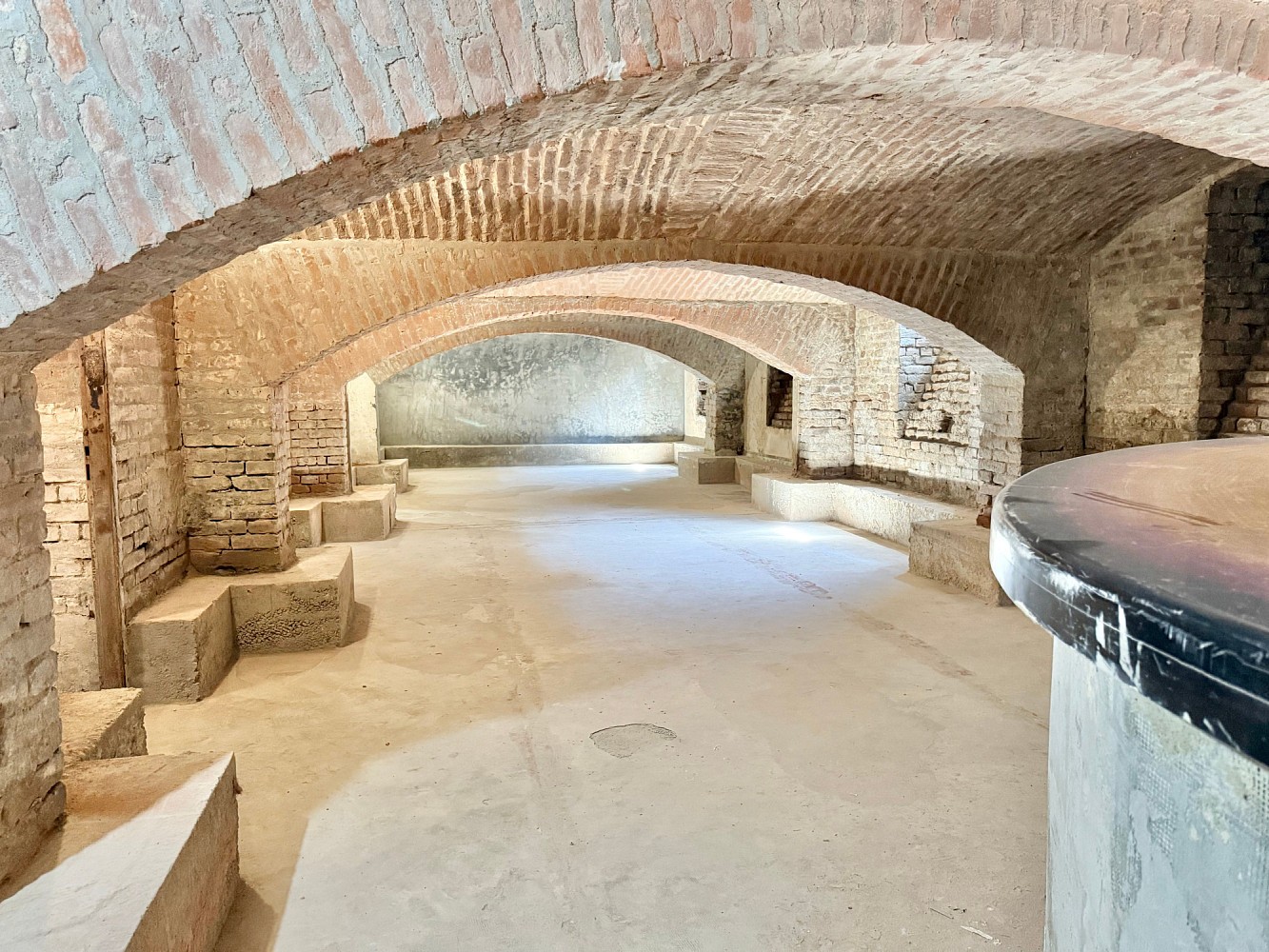 Sklady, Brno, 145 m² - 2