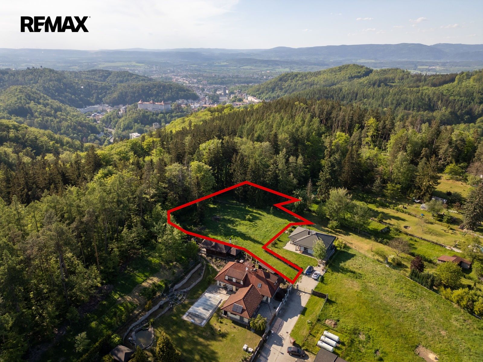 Pozemek pro bydlení, 3 902 m²