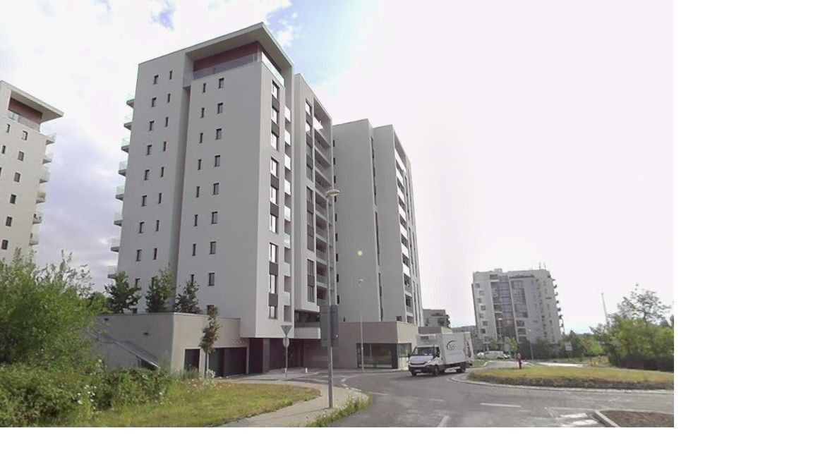 Garáže, V Třešňovce, Praha - Hrdlořezy, 13 m² - 2