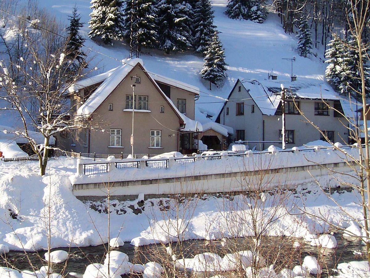 Chaty, Hořejší Vrchlabí, Královéhradecký kraj - 1